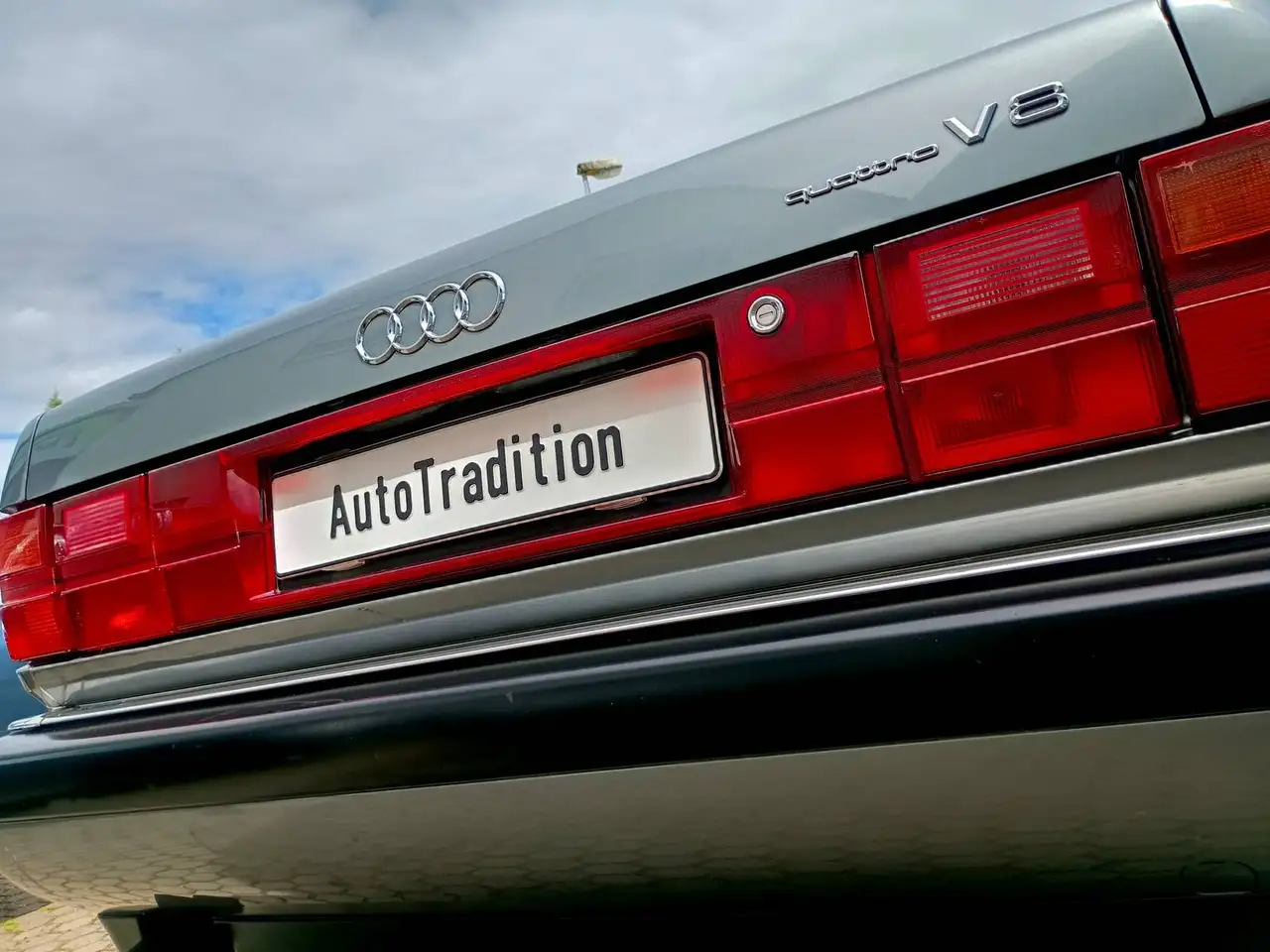 Audi V8 exklusiv mit Austauschmotor -sehr gepflegt -Zahnriemen neu, foto 9
