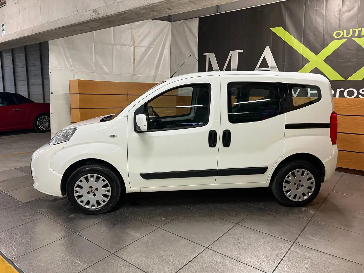 Fiat Qubo Qubo 2008 1.4 8v Dynamic 77cv Blanc - 2
