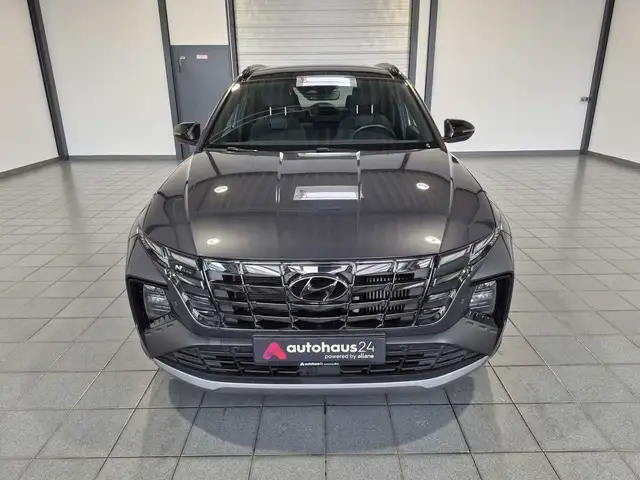 Hyundai Tucson view 2