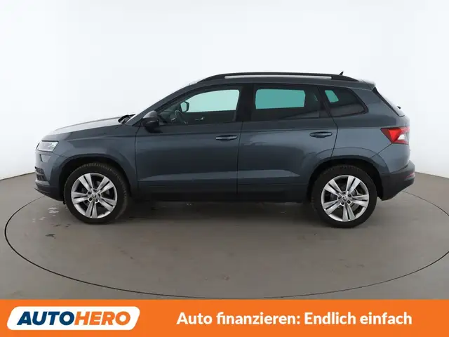 Skoda Karoq view 3