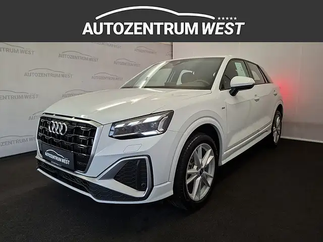 Audi Q2 35 1.5 TFSI *S line*...Matrix/Navi/Kamera