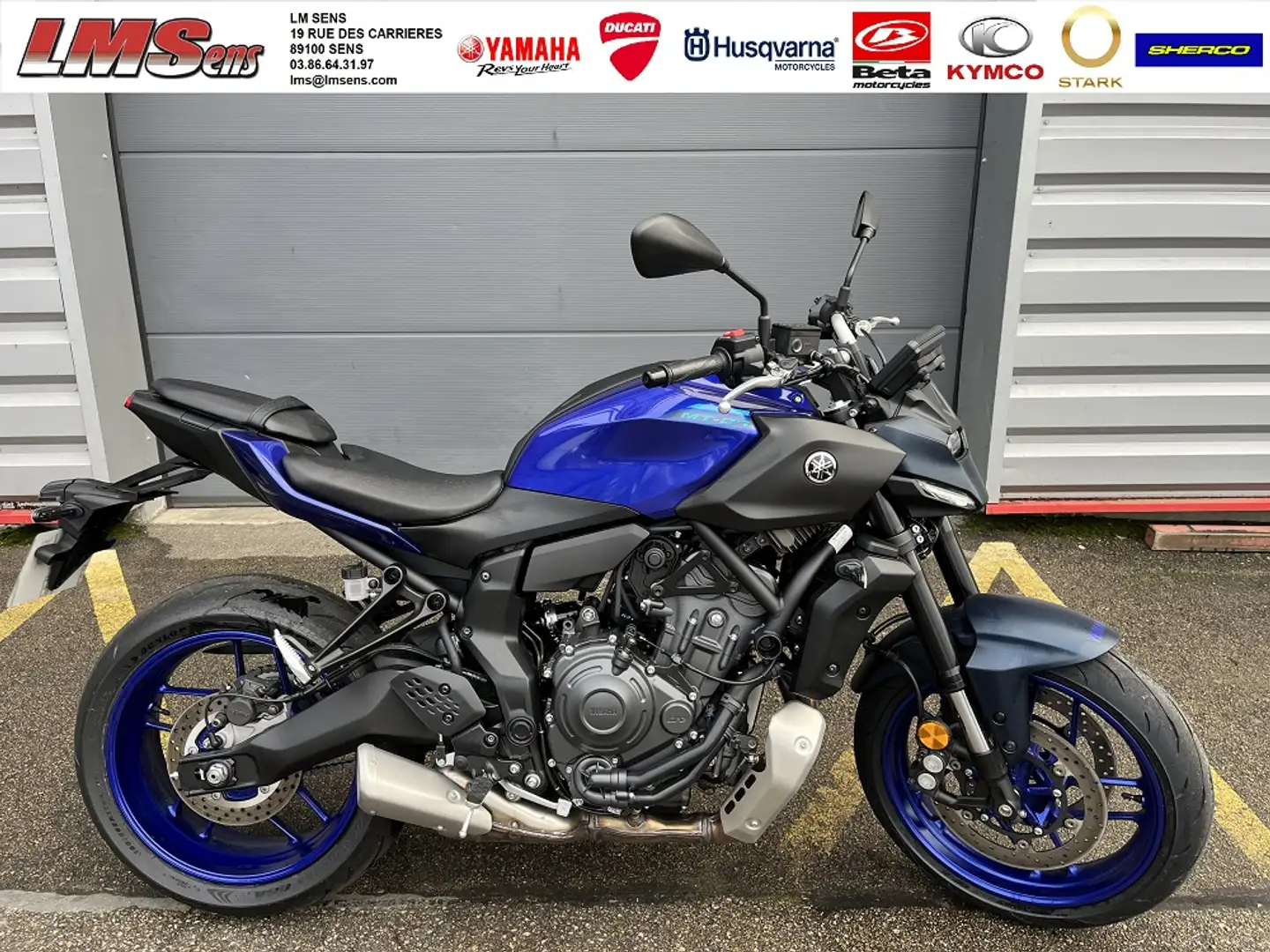 Yamaha MT-07 Bleu - 1