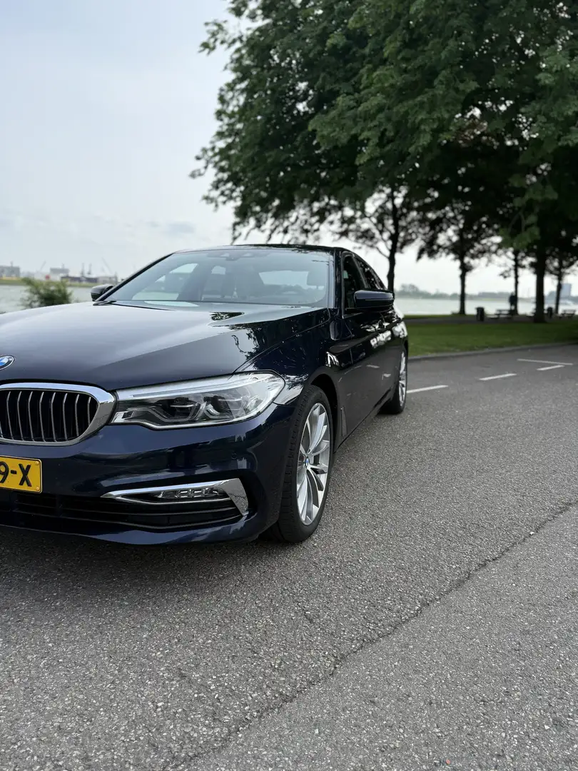 BMW 530 5-Serie 530i High Exe | Luxury Line |PANO|360|FULL Blauw - 1