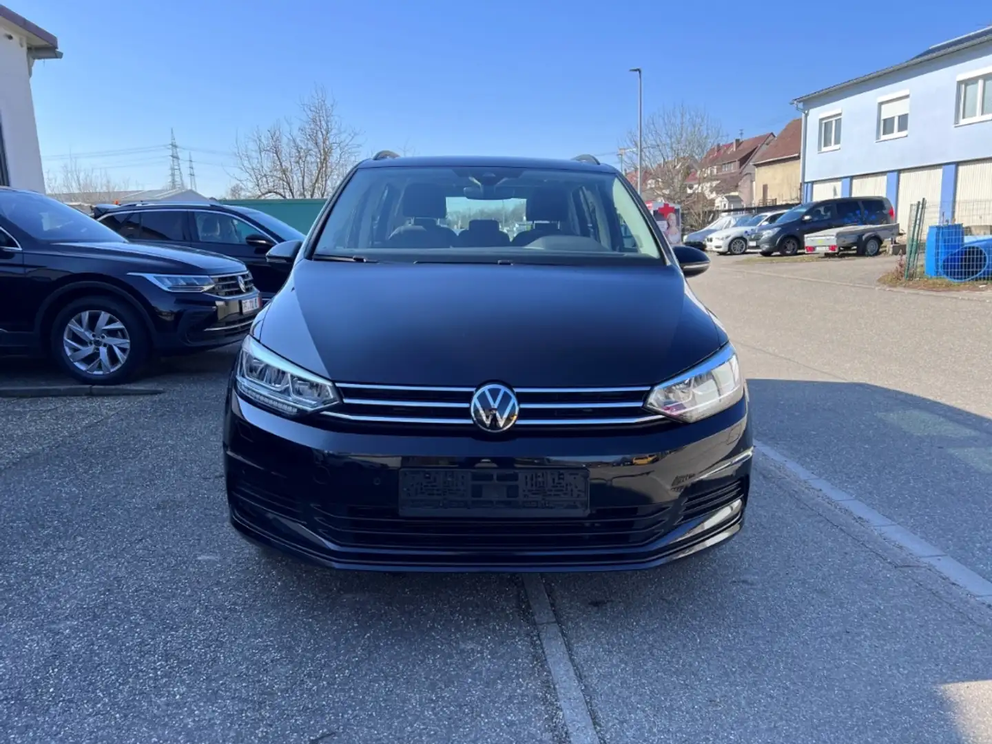 Volkswagen Touran 1.5TSI DSG 7S ACC PANO DYN NAVI LED 4xSHZ Noir - 2