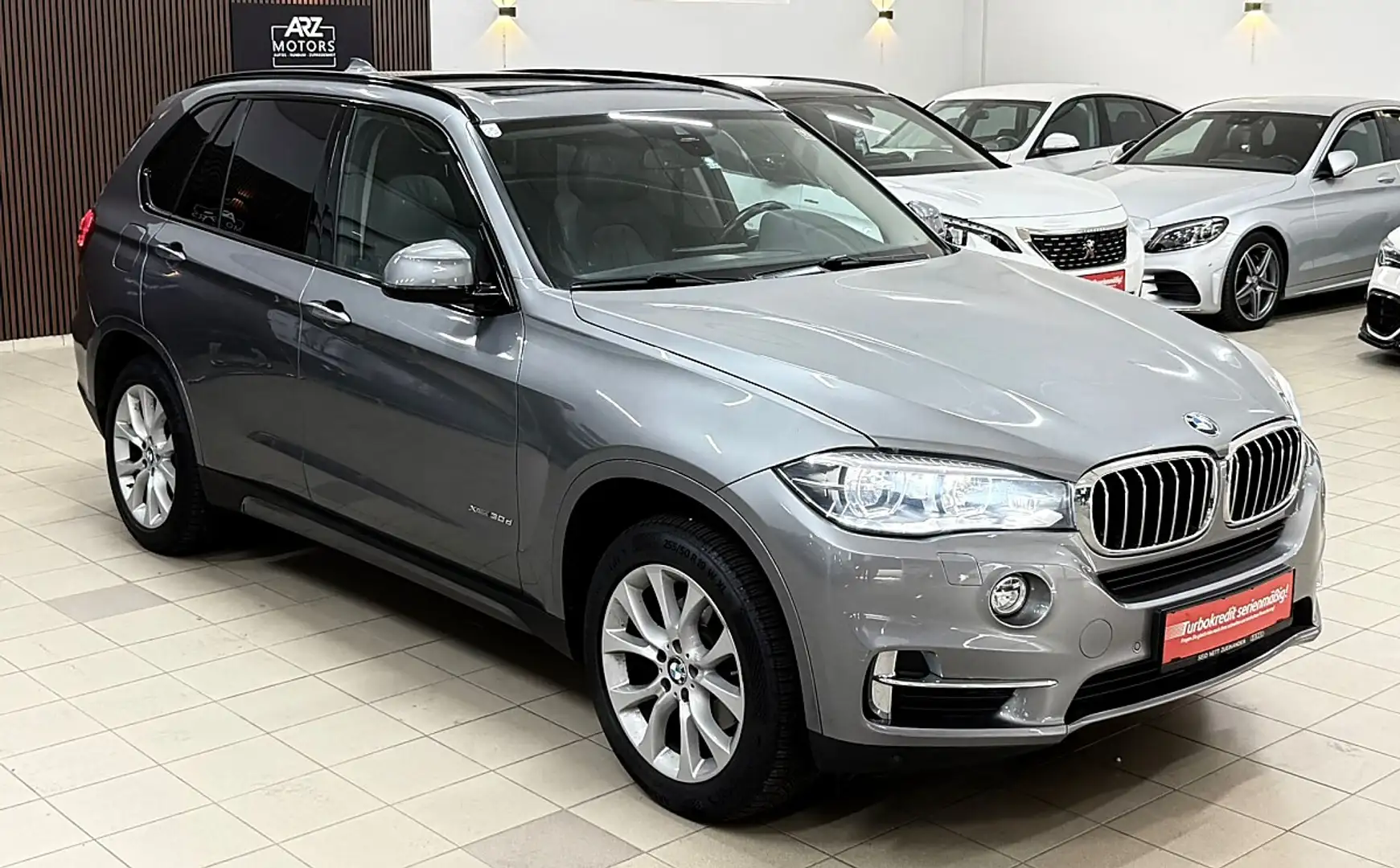 BMW X5 xDrive30d Aut. Grau - 2