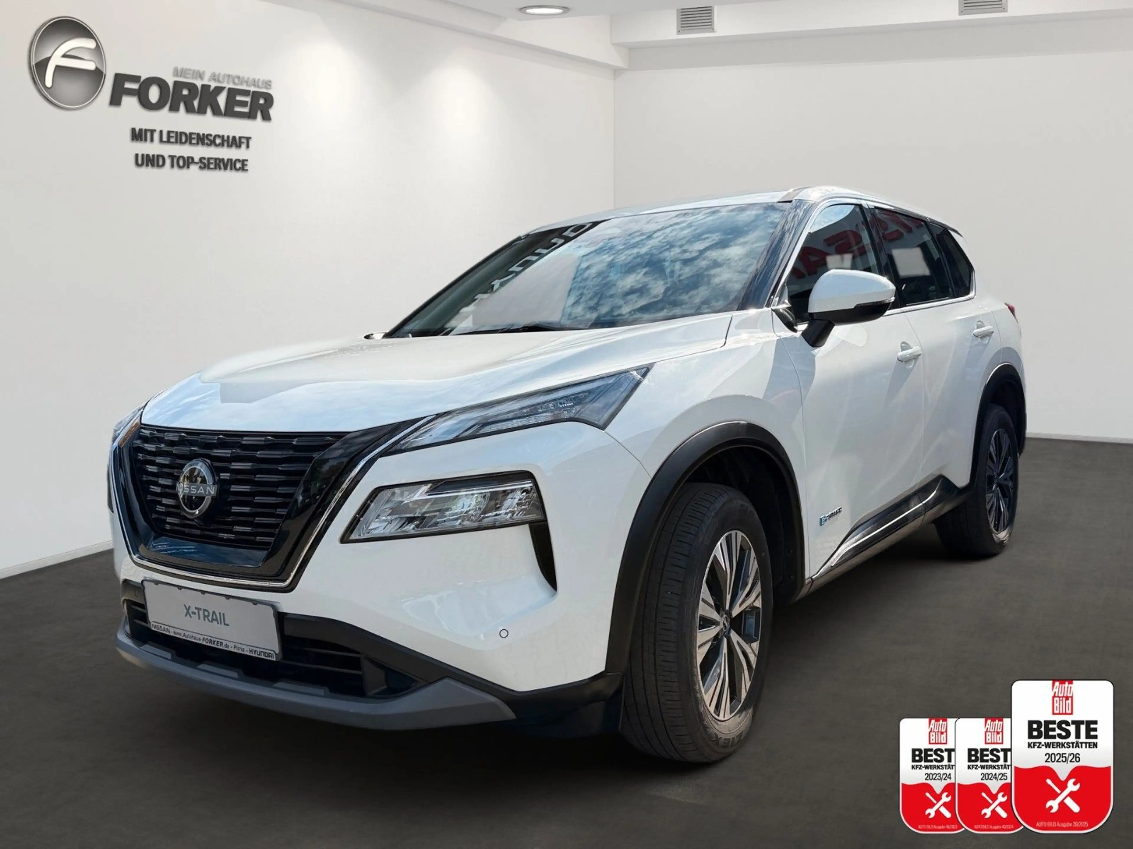 Nissan X-Trail e-Power e-4orce Acenta 1. Hand AHK WR