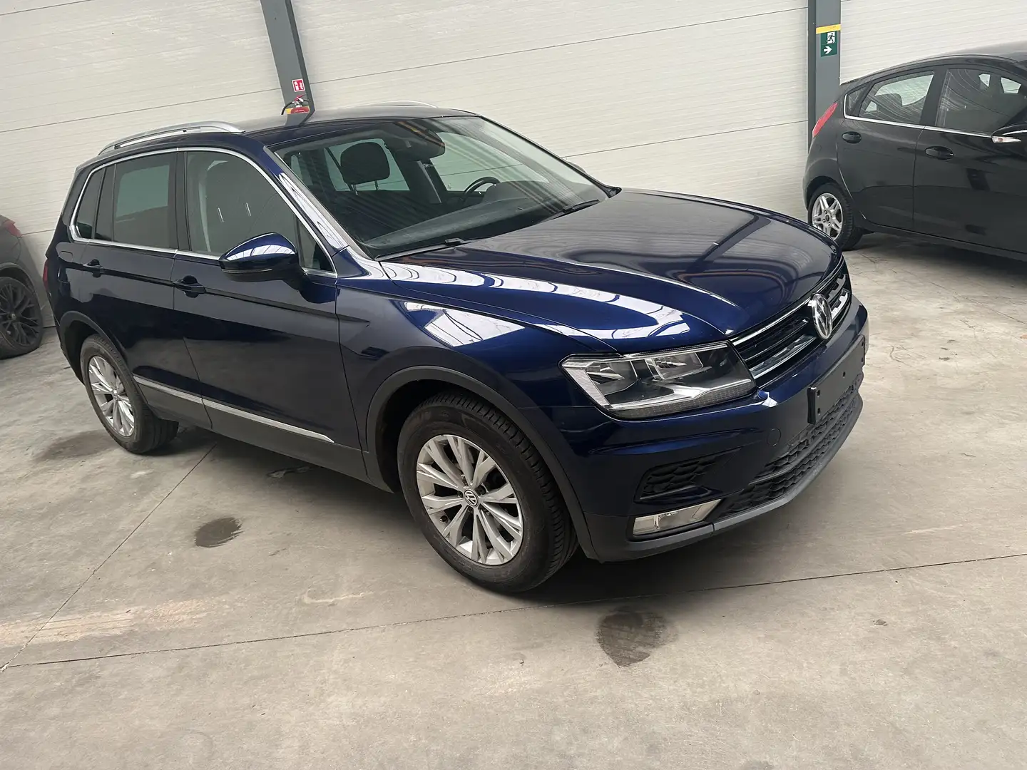 Volkswagen Tiguan 2.0 TDi SCR 4Motion Comfortline BMT - 2