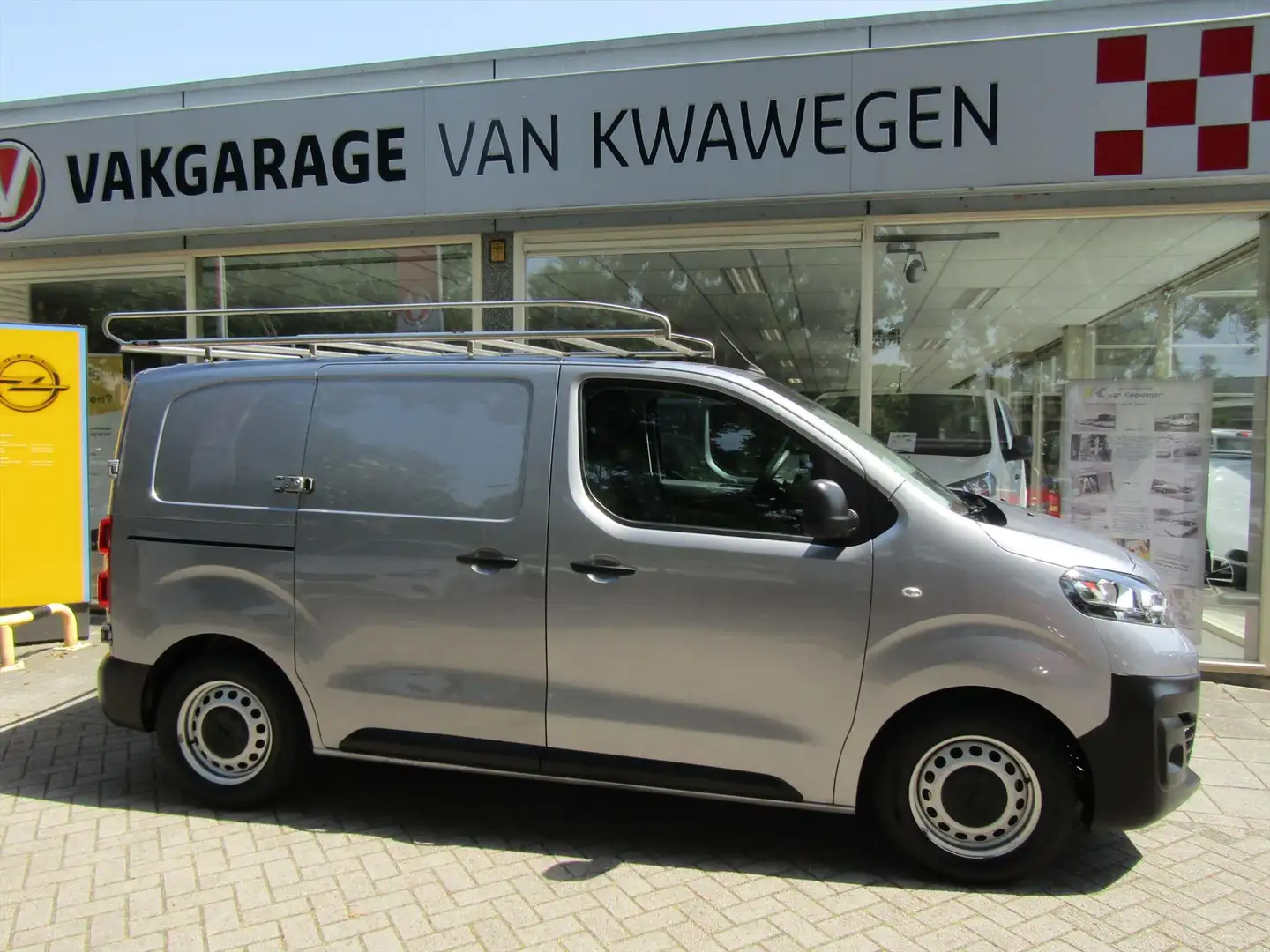 Opel Vivaro BESTEL L1H1 AIRCO IMPERIAAL EDITION Gris - 2