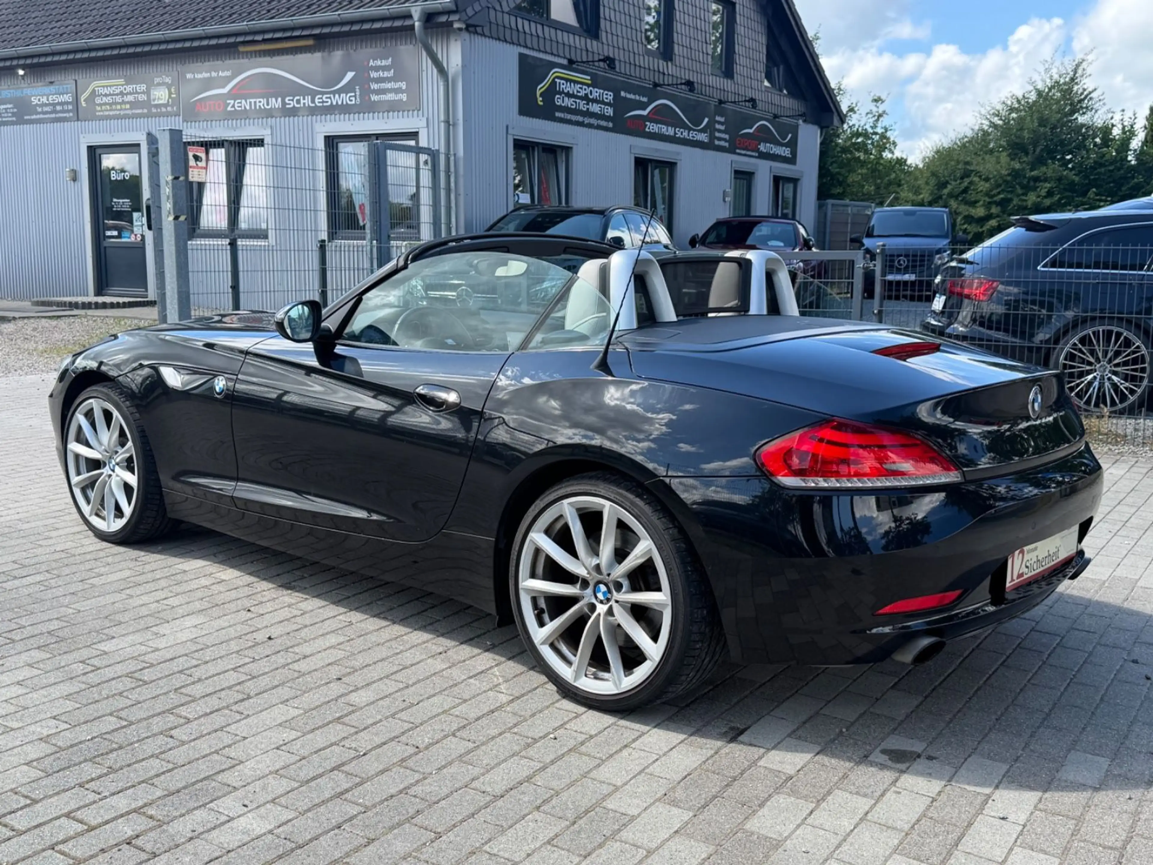 BMW Z4 Roadster sdrive 35 i Xenon Leder PDC Navi — photo 12