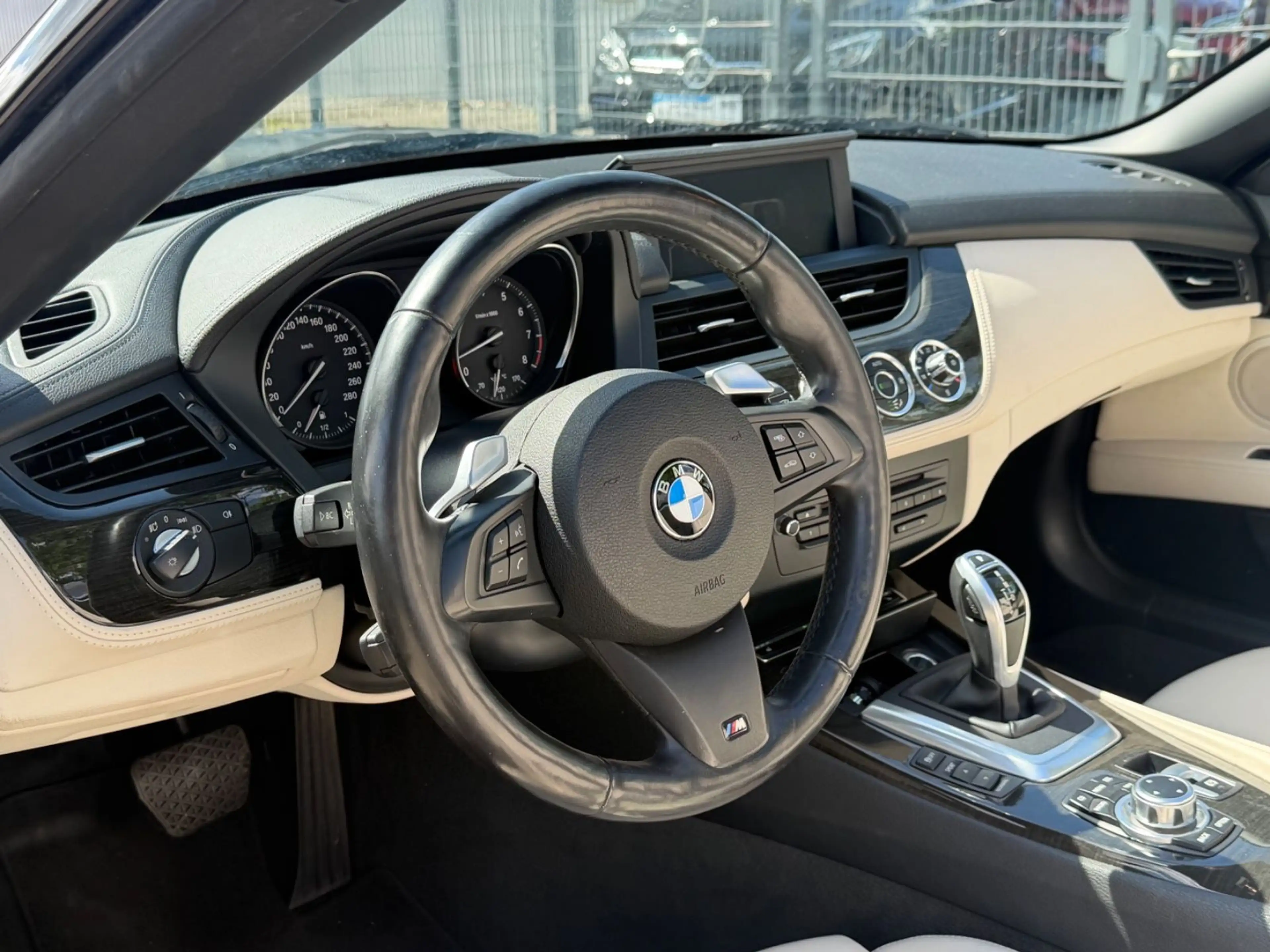 BMW Z4 Roadster sdrive 35 i Xenon Leder PDC Navi — photo 15