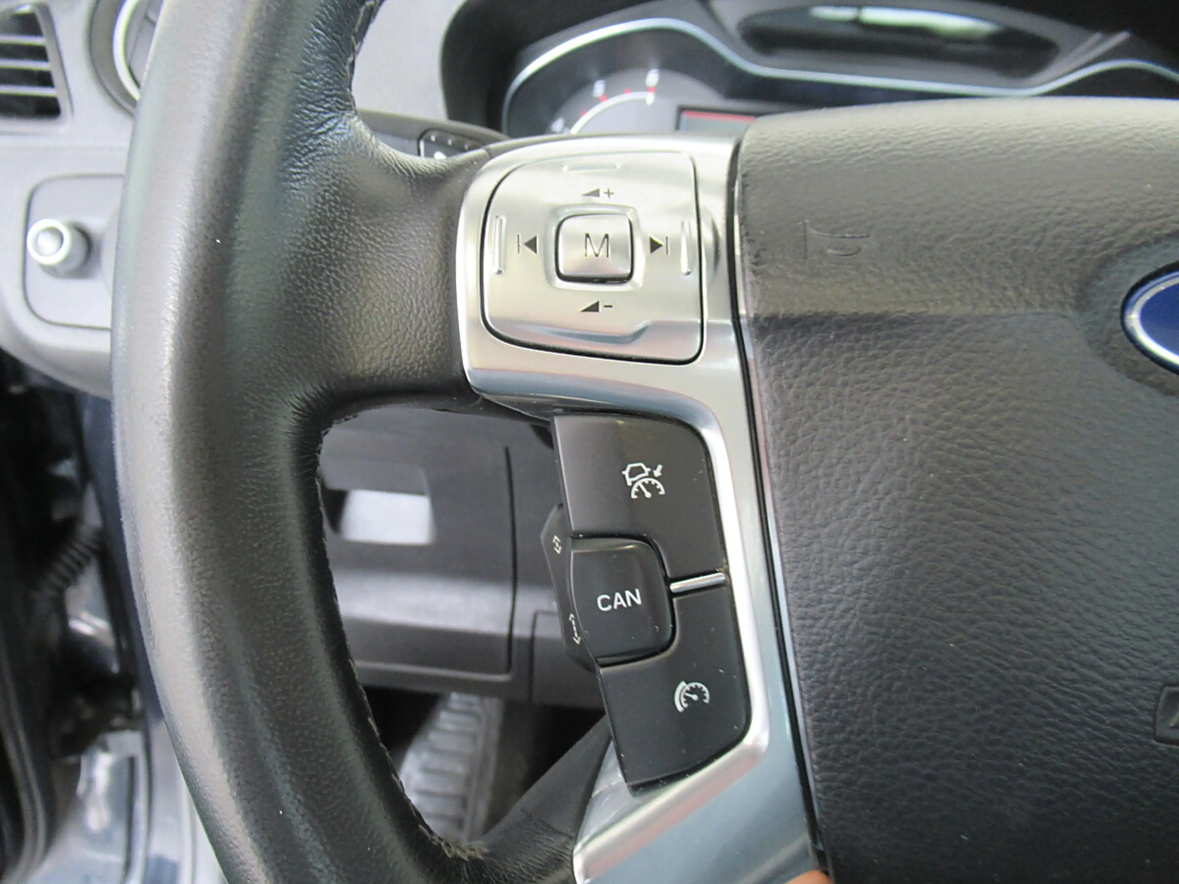 Ford S-Max S-MAX Titanium 2,0 TDCi DPF Aut. *Tempomat *Sit... — photo 11
