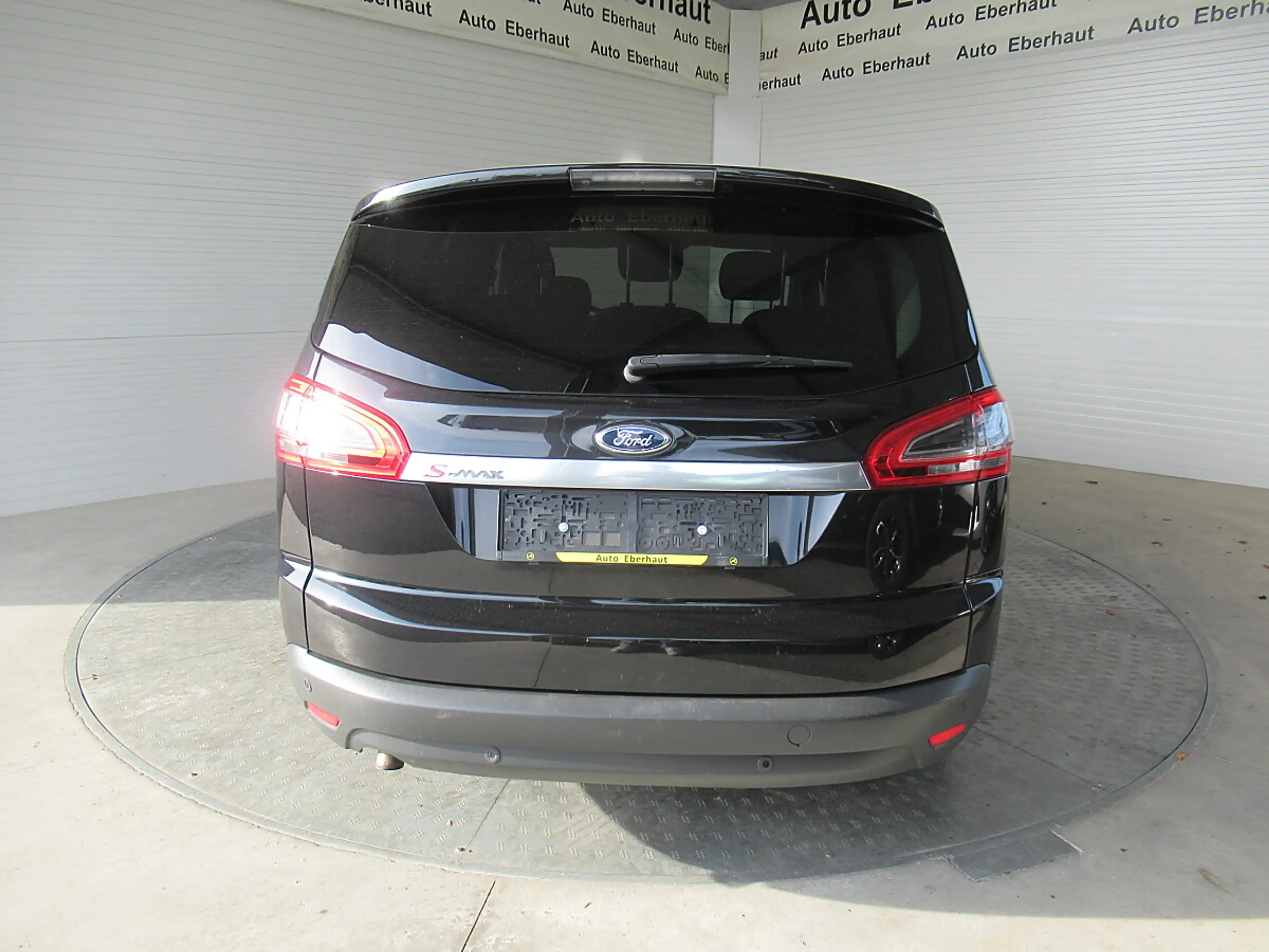 Ford S-Max S-MAX Titanium 2,0 TDCi DPF Aut. *Tempomat *Sit... — photo 4