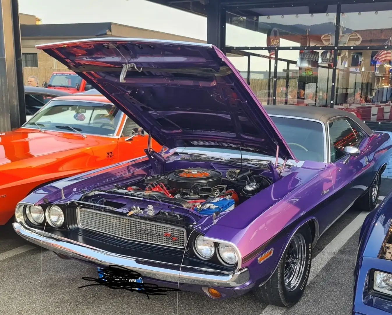 Dodge Challenger RT 383 - 1