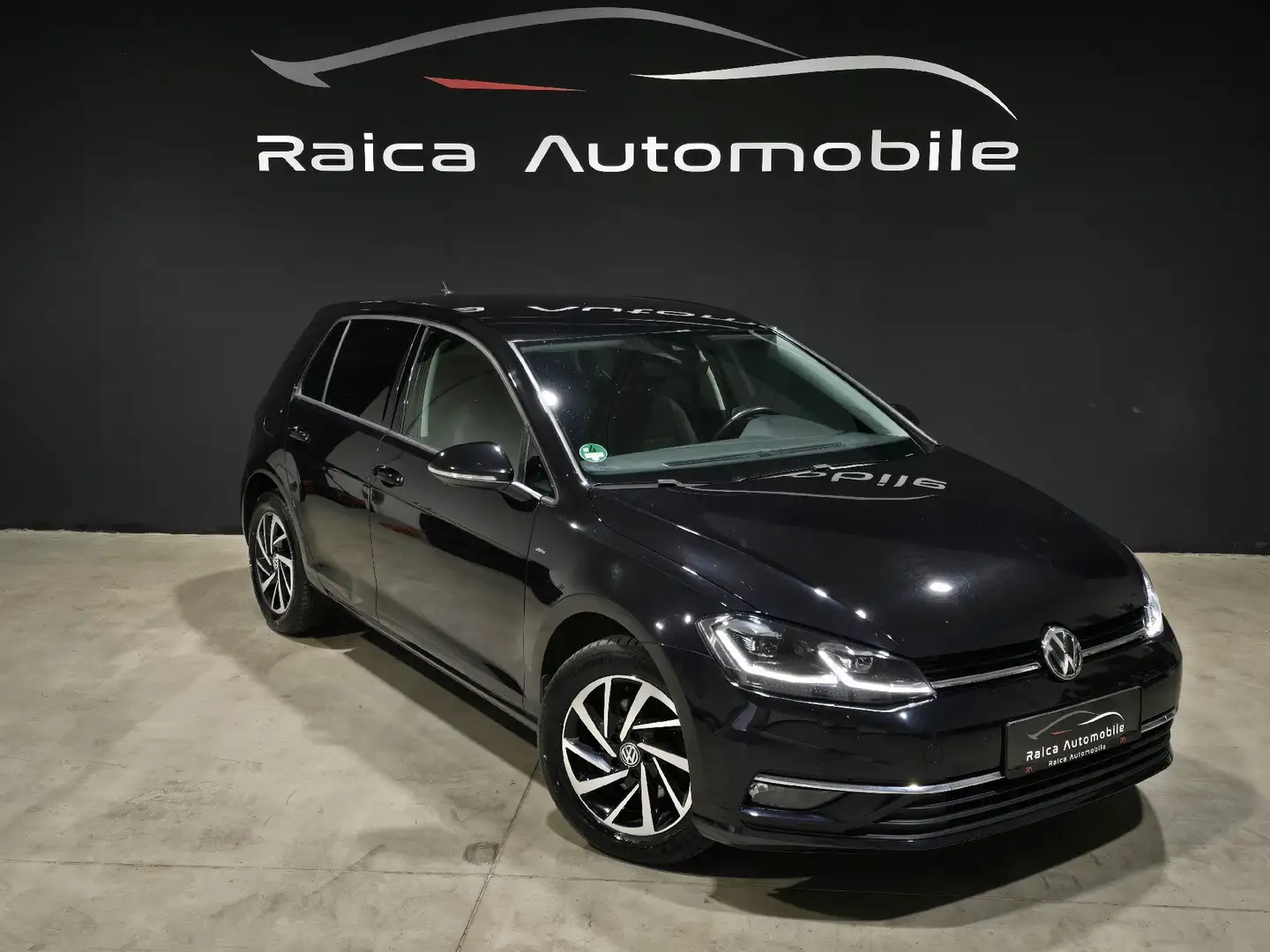 Volkswagen Golf *DSG *LED *Kamera *ACC *CarPlay *SHZ Schwarz - 1