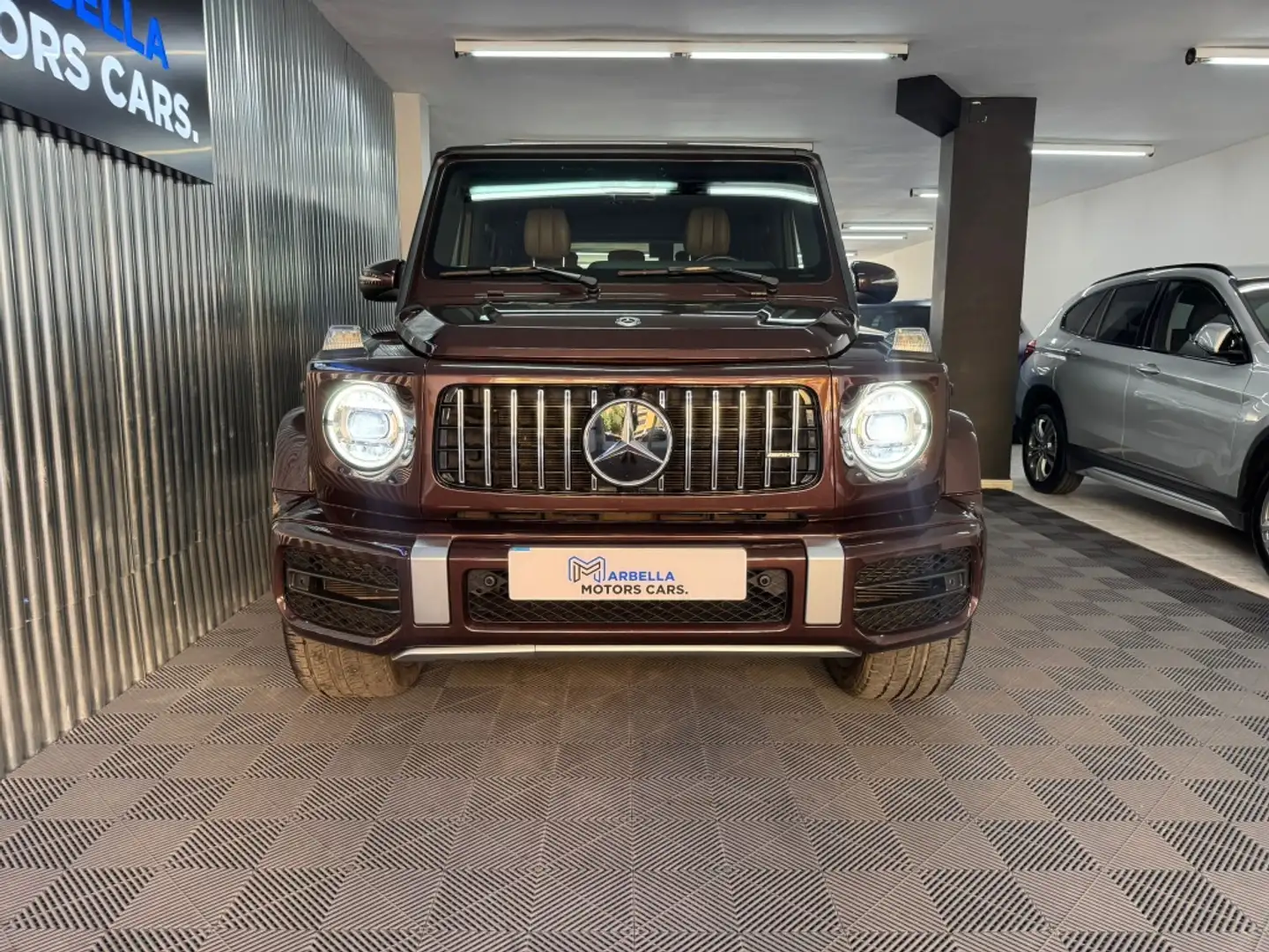 Mercedes-Benz G 500 4Matic 9G-Tronic Brun - 2