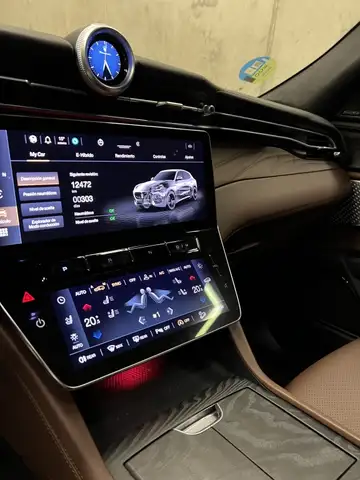 Maserati Grecale view 13