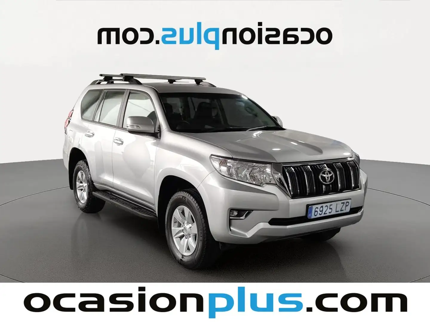 Toyota Land Cruiser D-4D VX Aut. Gris - 2