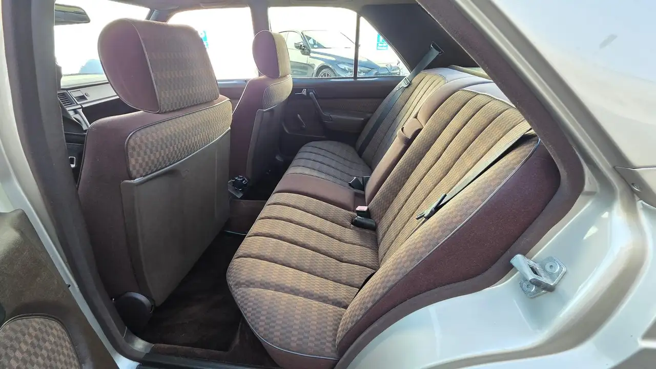 Mercedes-Benz 190 D 4-Gang OLDTIMER SCHIEBEDACH KEIN ROST, foto 7