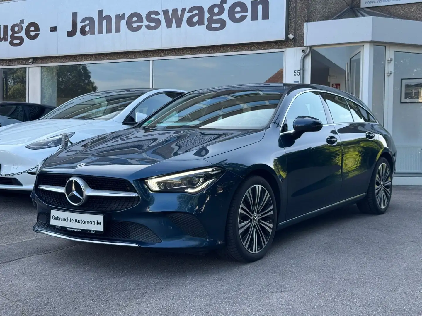 Mercedes-Benz CLA 200 d DCT Shooting Burmester LED Multibeam 18 Blau - 1