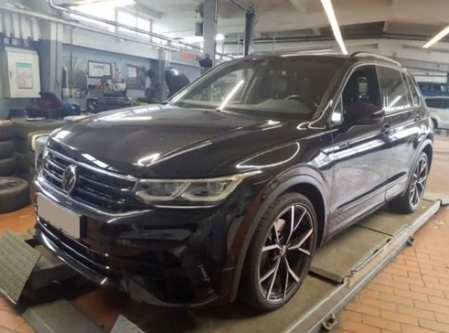 Volkswagen Tiguan R 4Motion NAVI BLACKSTYLE LEDER KAM 21" Schwarz - 2
