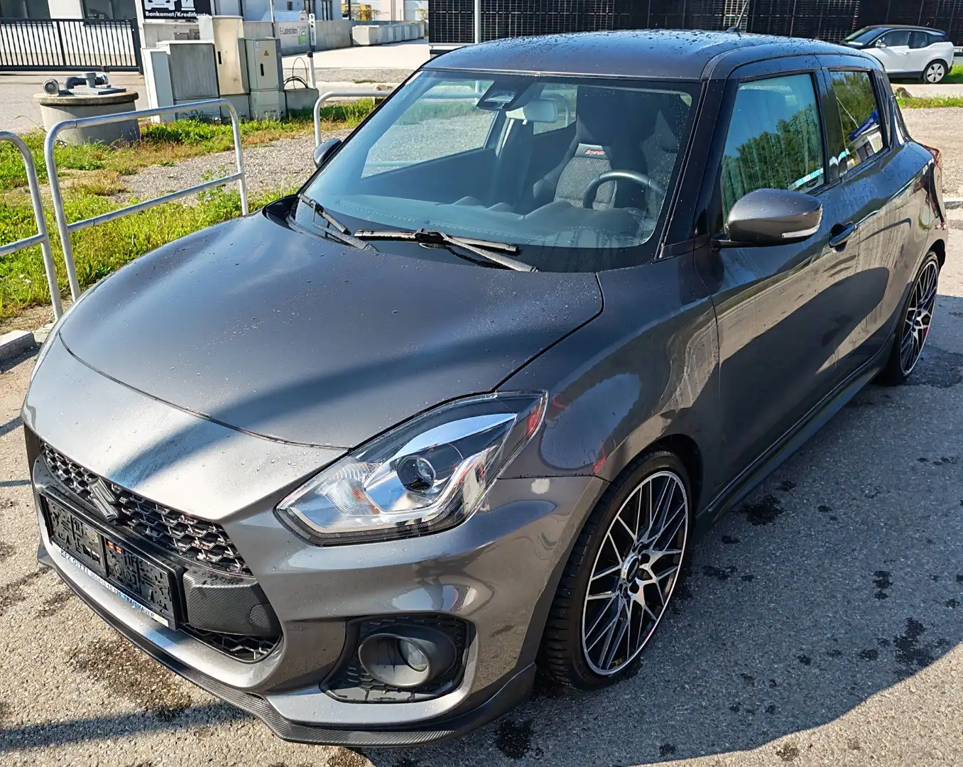 Suzuki Swift Swift Sport 1,4 DITC Hybrid Sport Grau - 1