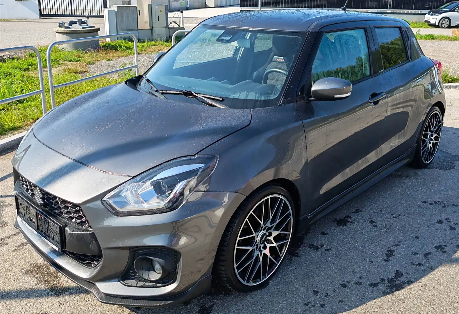 Suzuki Swift Swift Sport 1,4 DITC Hybrid Sport Grau - 2