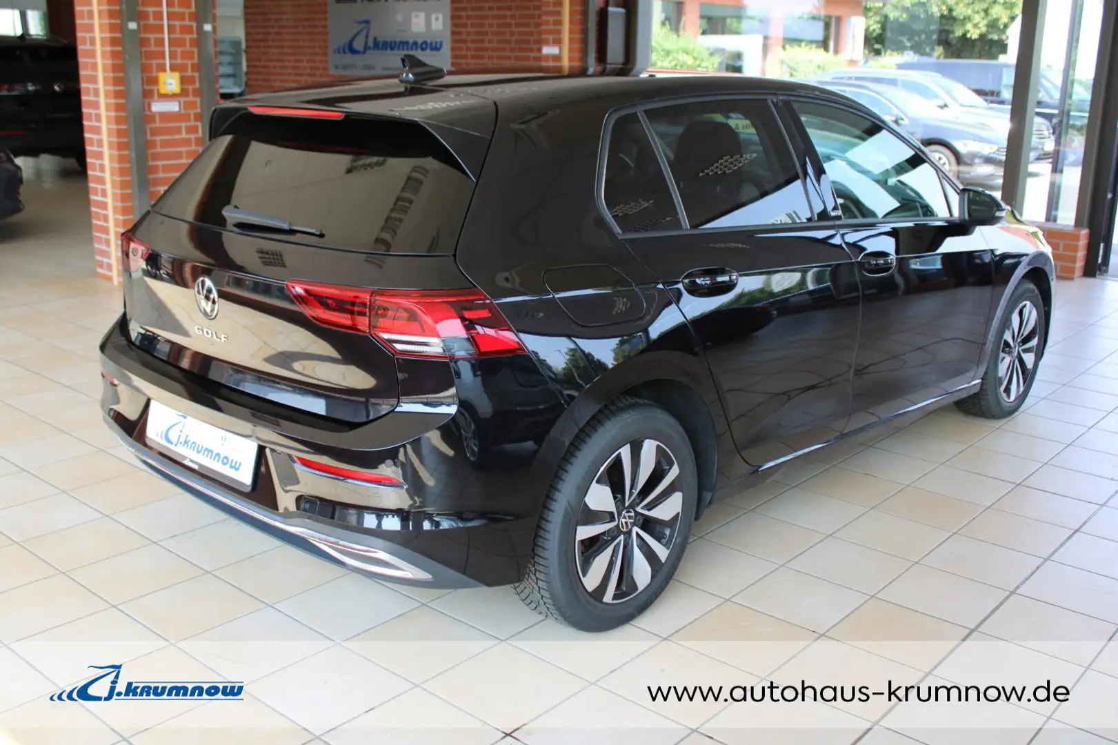 Volkswagen Golf Move 1.5 TSI OPF LED+Navi+ACC+App-Connect Schwarz - 2