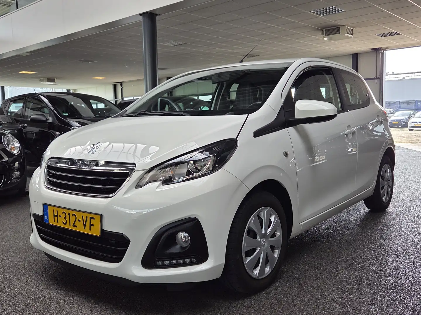 Peugeot 108 1.0 e-VTi Active Weiß - 1