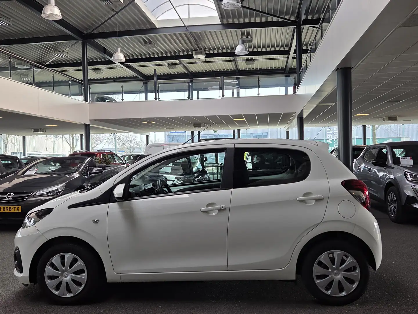 Peugeot 108 1.0 e-VTi Active Weiß - 2