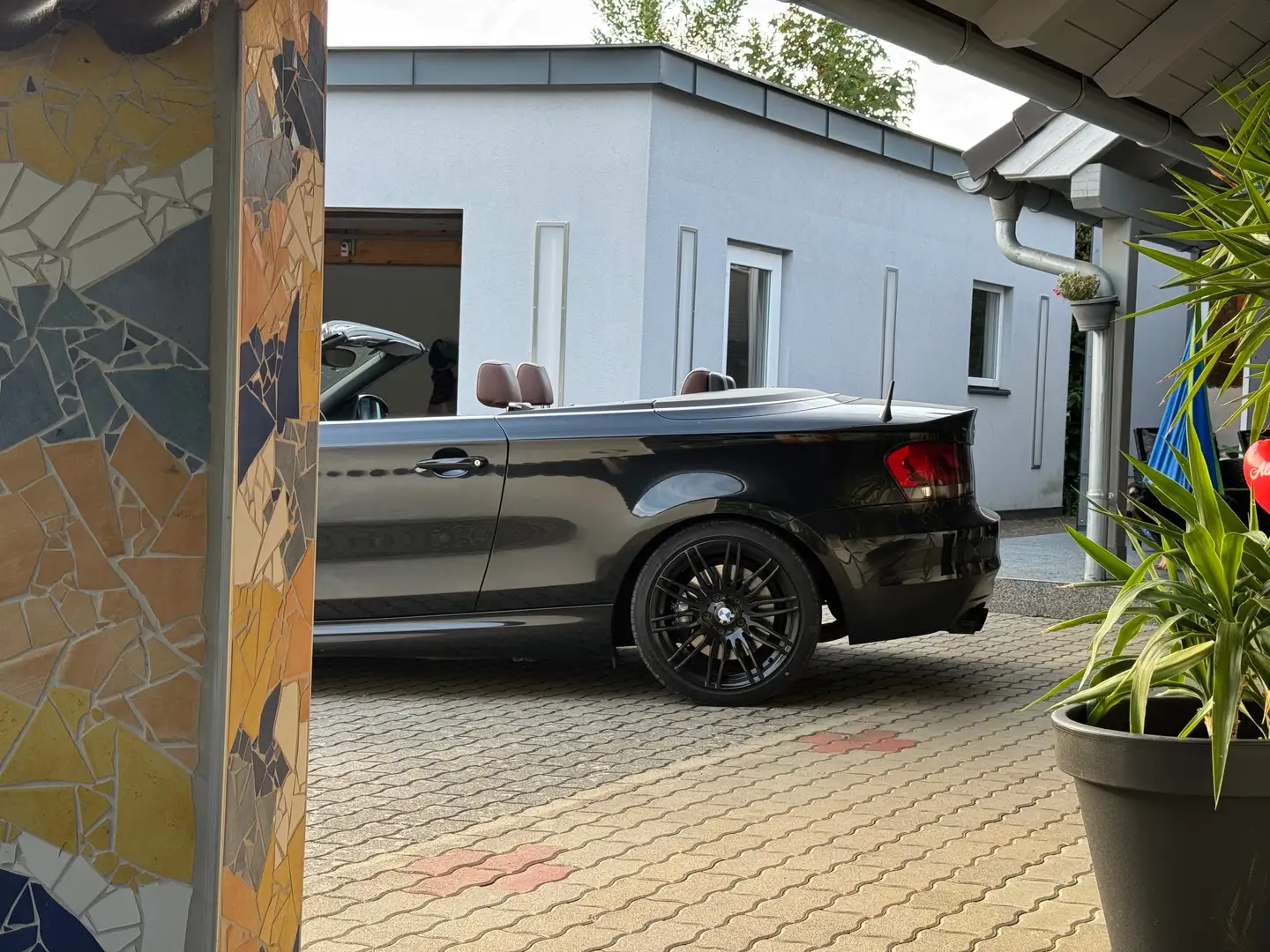 BMW 135 135i Cabrio Österreich-Paket Aut. Österreich-Paket Schwarz - 1