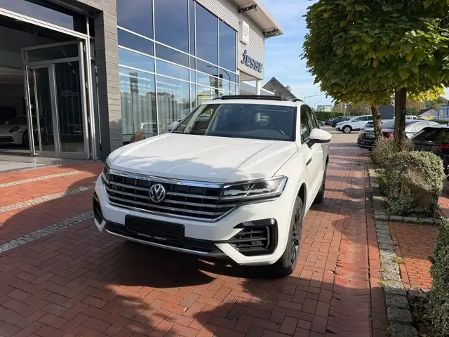 Volkswagen Touareg 3.0 V6 TDI LED 4M R Line Pano Luft AHK