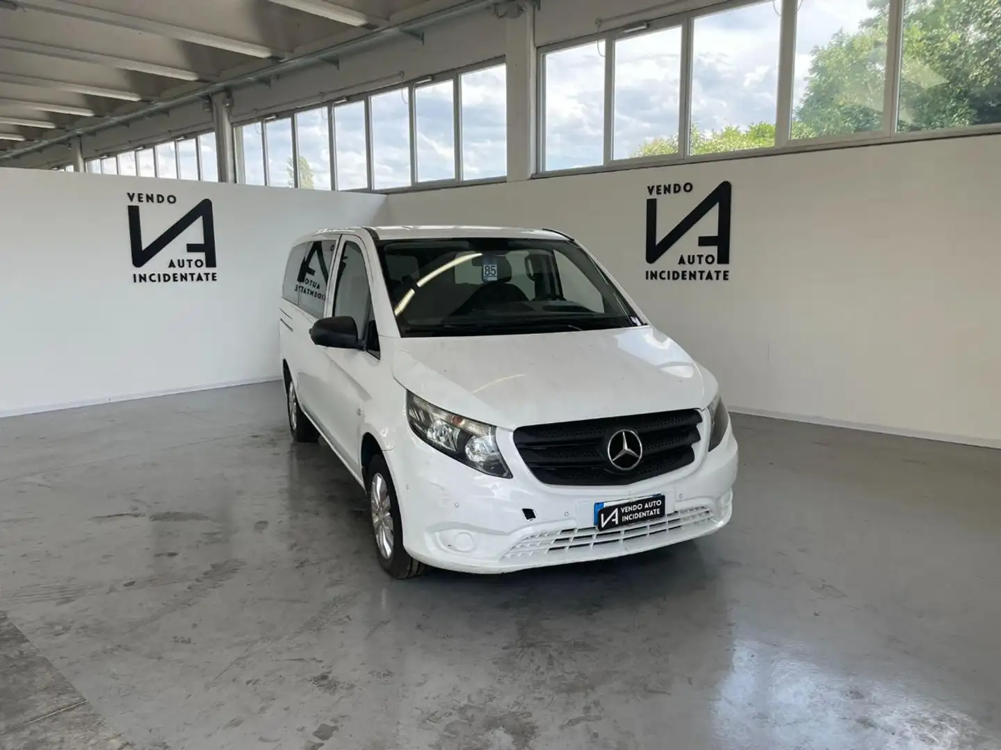 Mercedes-Benz Vito 2.2 116CV CDI PC-SL TOURER Bianco - 1