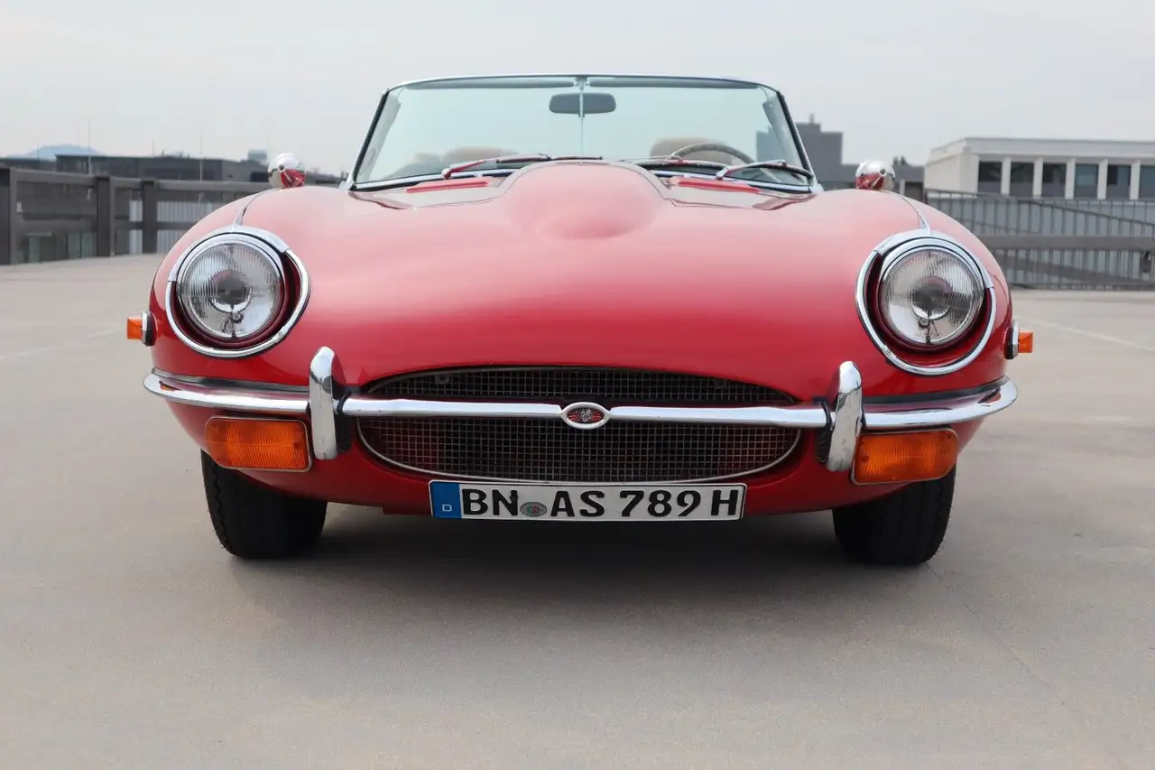 Jaguar E-Type Serie 2 4,2 Roadster, foto 4