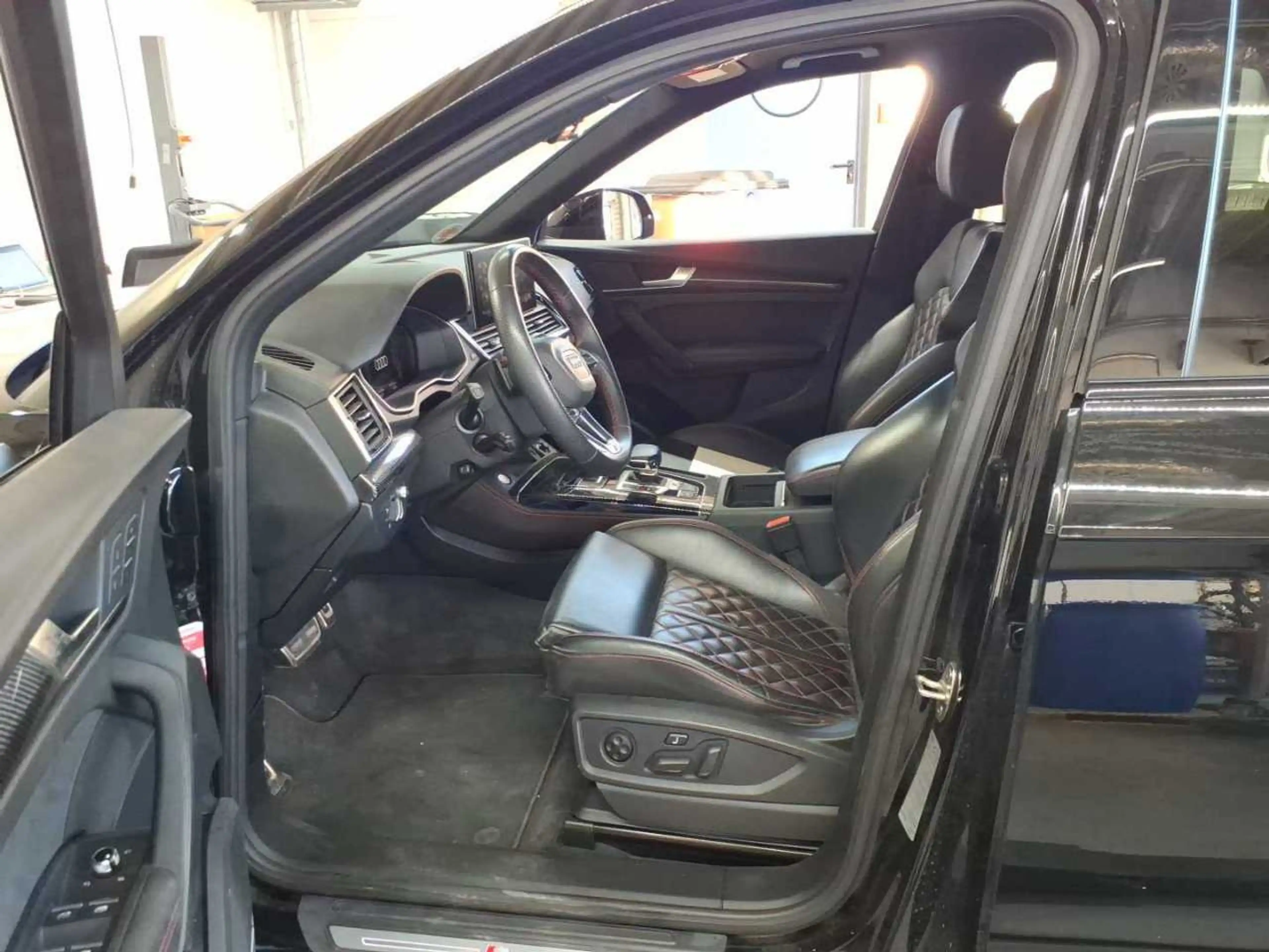 Audi SQ5 TDI quattro / Pano, Air, Standh, B&O, AHK — photo 7