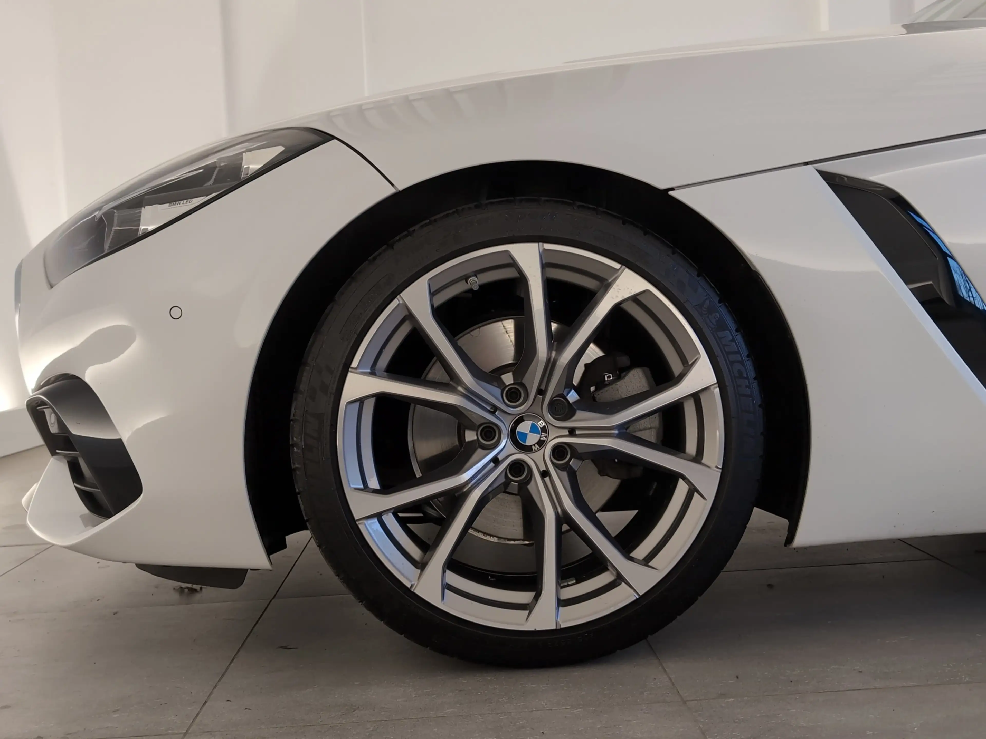 BMW Z4 sDrive 30i Sport Line Navi/LED/RFK/ACC/LR-Hz — photo 11