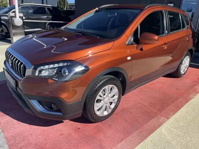 Suzuki SX4 S-Cross 1,4 DITC Hybrid clear Austria Edition!