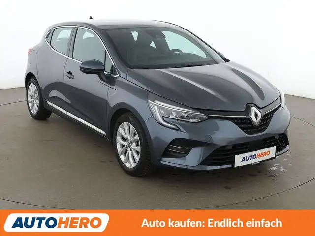 Renault Clio view 8