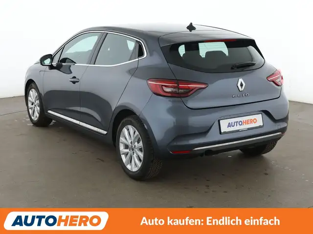 Renault Clio view 4