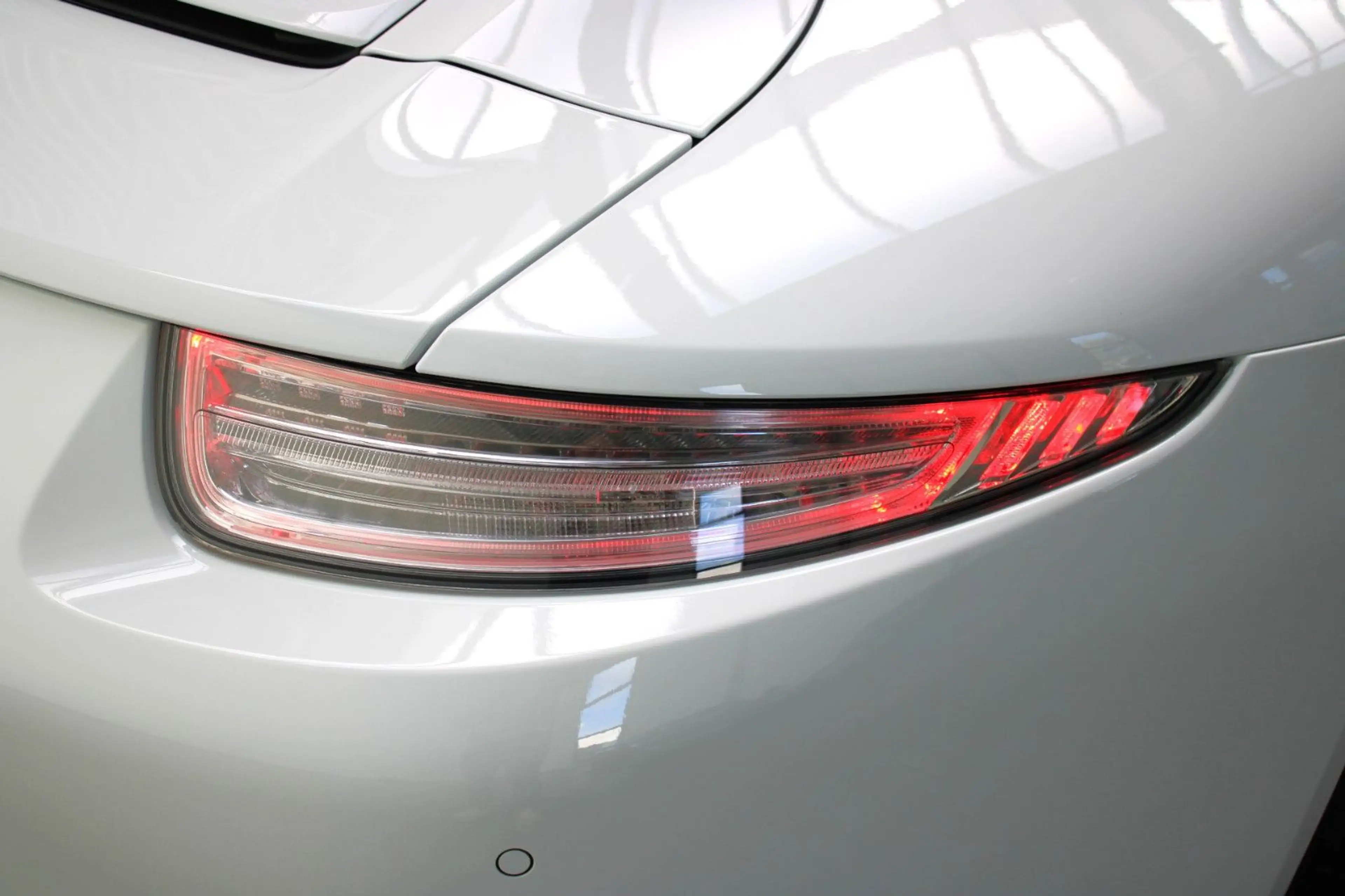 Porsche 911 CARRERA COUPE PDK EXTERIEUR-PAKET + APPROVED — photo 9