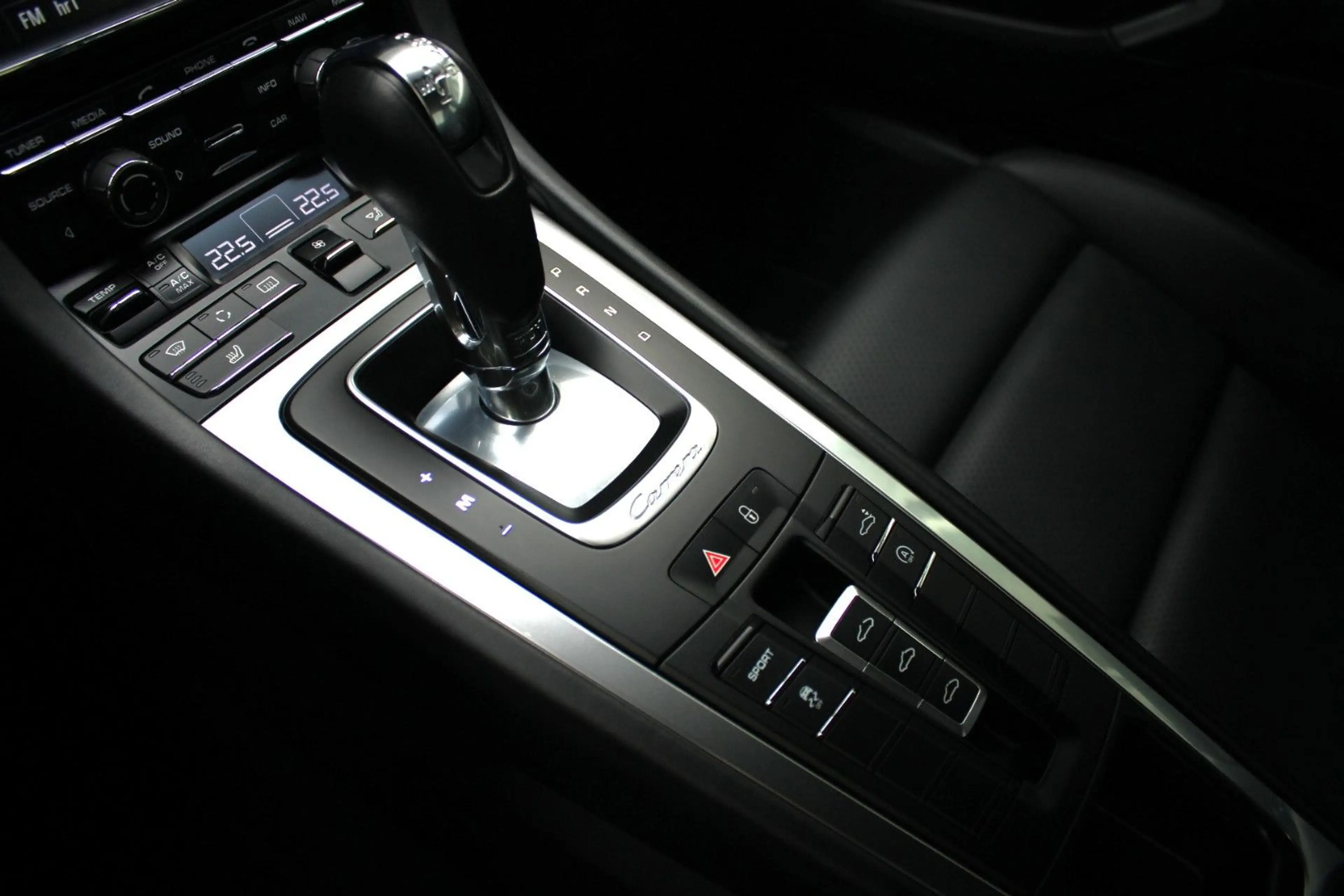 Porsche 911 CARRERA COUPE PDK EXTERIEUR-PAKET + APPROVED — photo 11