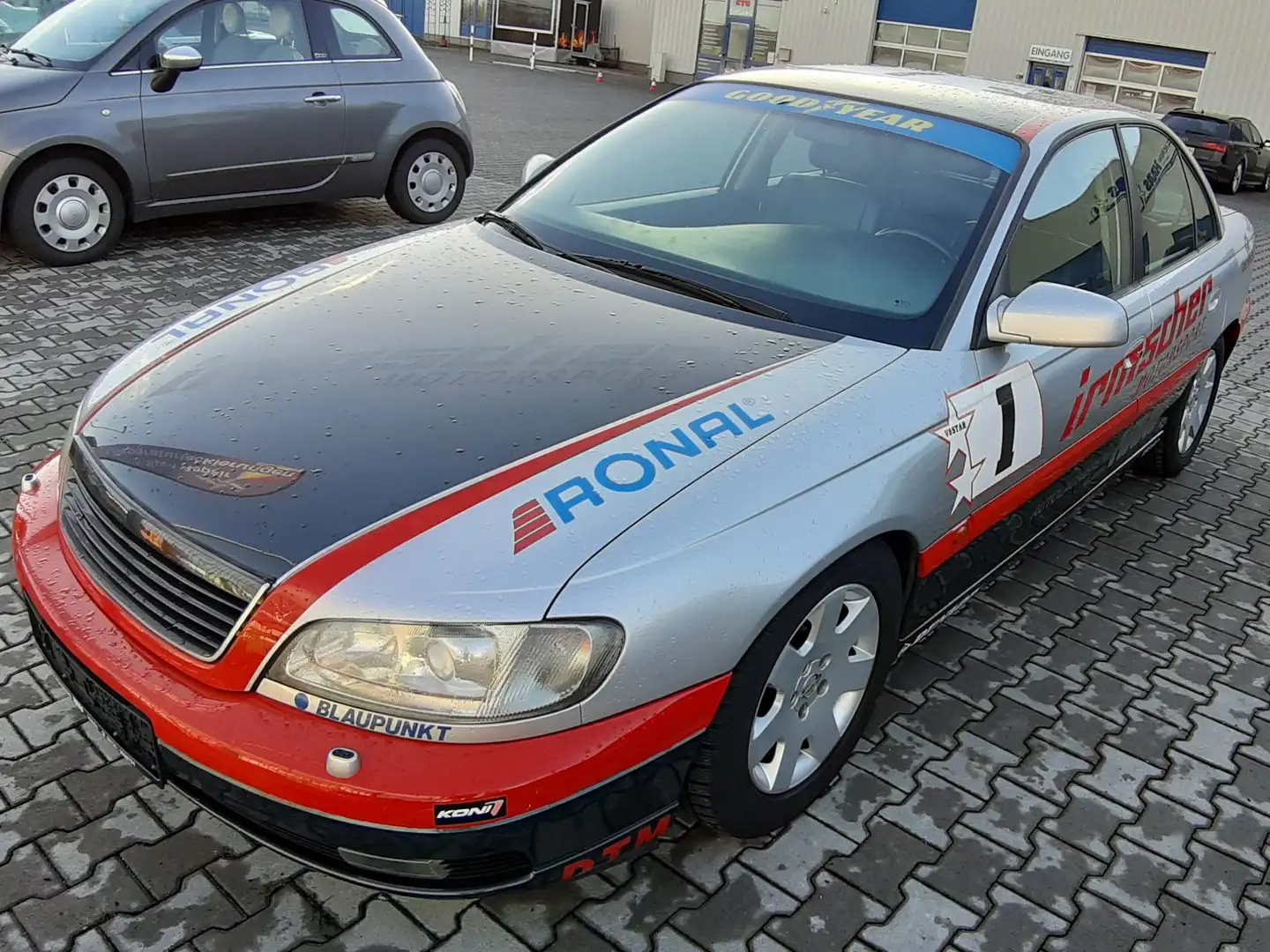 Opel Omega Omega 2.2 16 V - 1