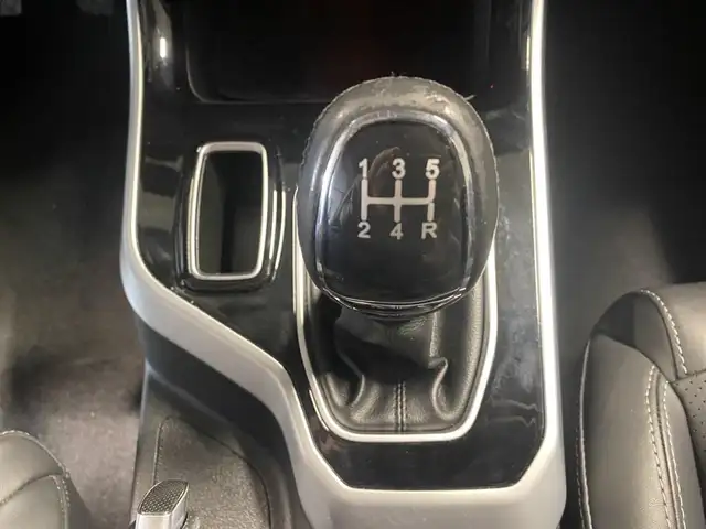 DR Automobiles DR5.0 view 12
