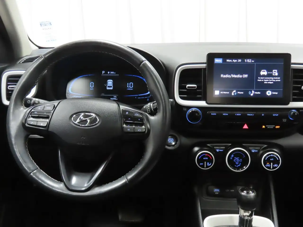 Hyundai Venue снимка Hyundai Venue
