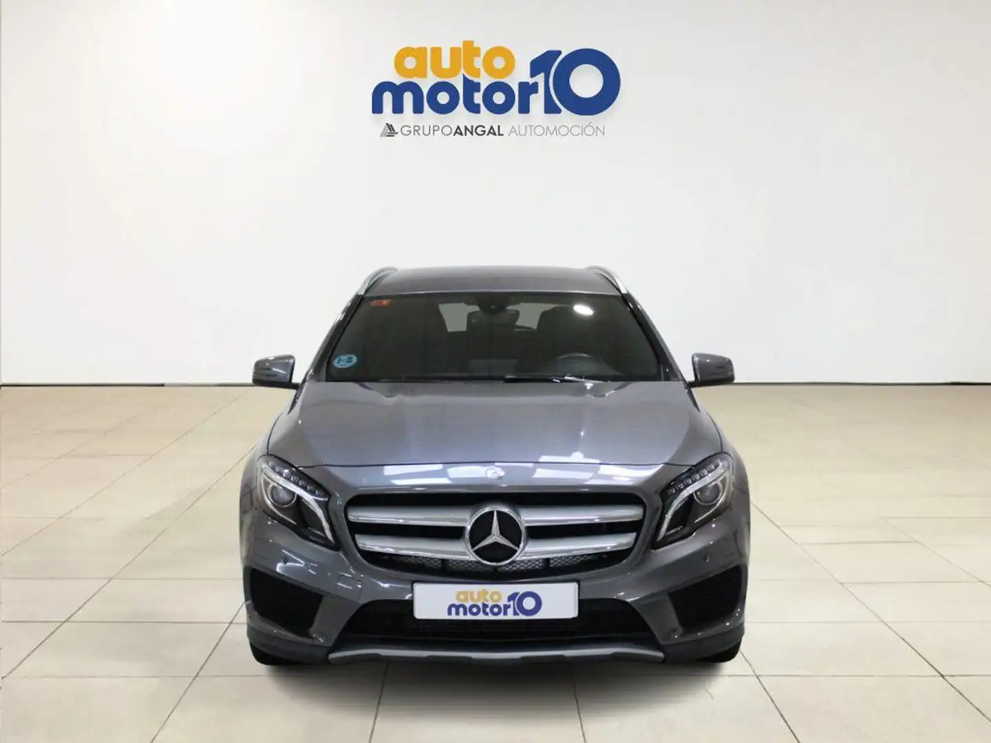 Mercedes-Benz GLA 220 d AMG Line - 2