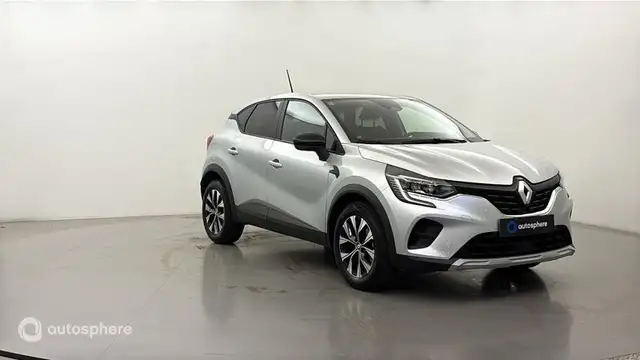 Renault Captur view 3