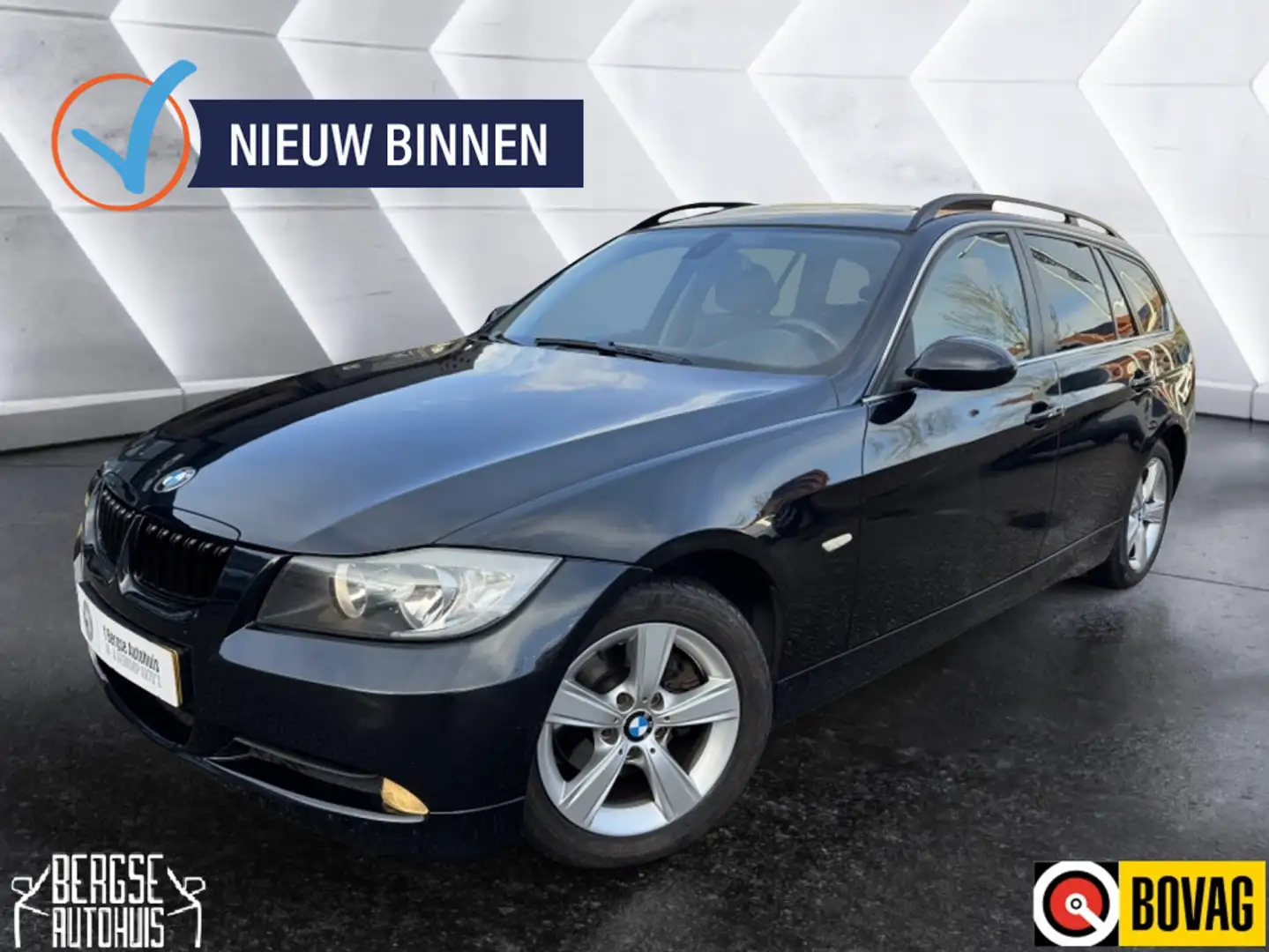 BMW 325 3-serie Touring 325i High Executive Pano youngtime Schwarz - 1