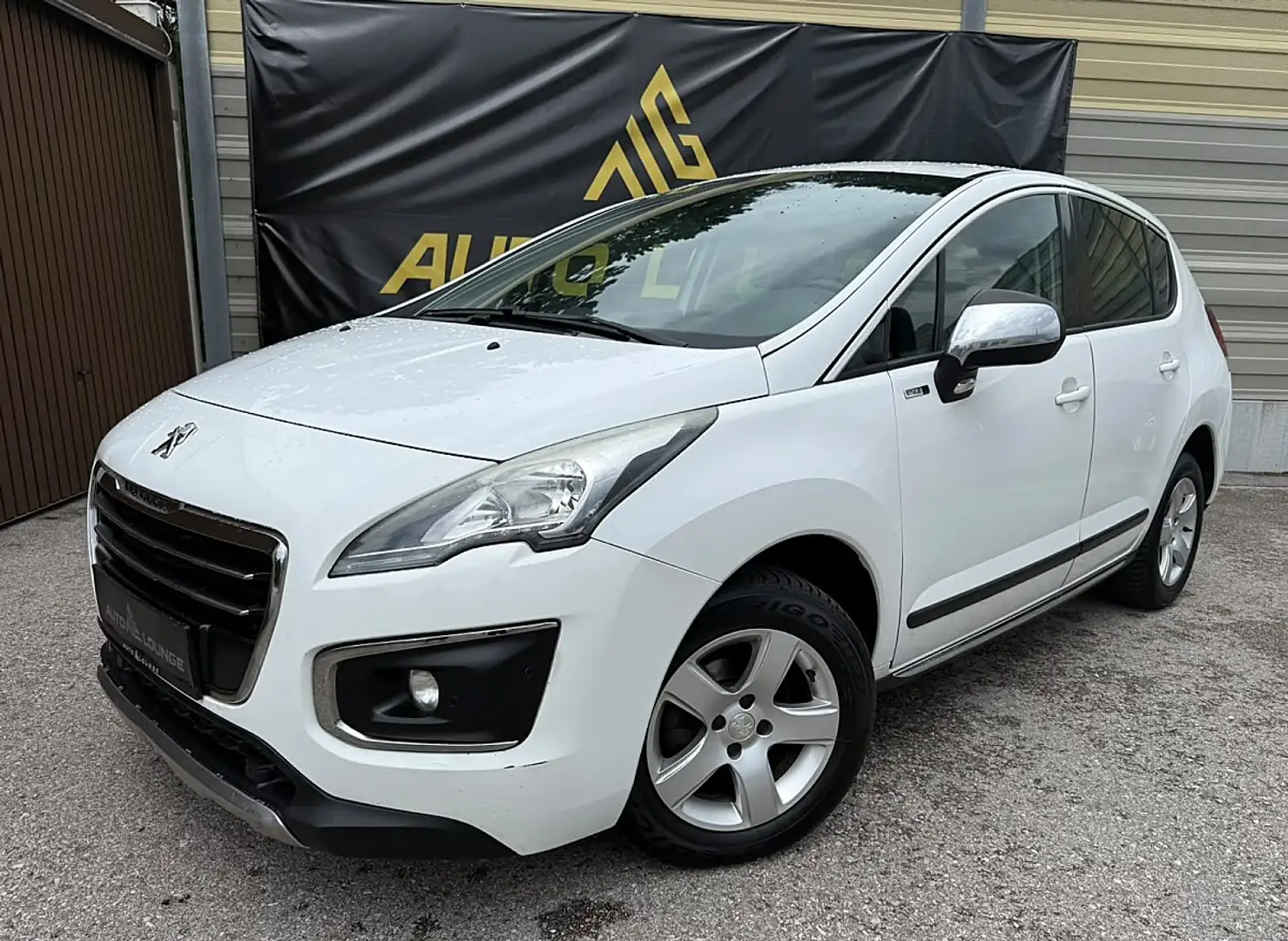 Peugeot 3008 1,2 PureTech 130 S&S Style Weiß - 2