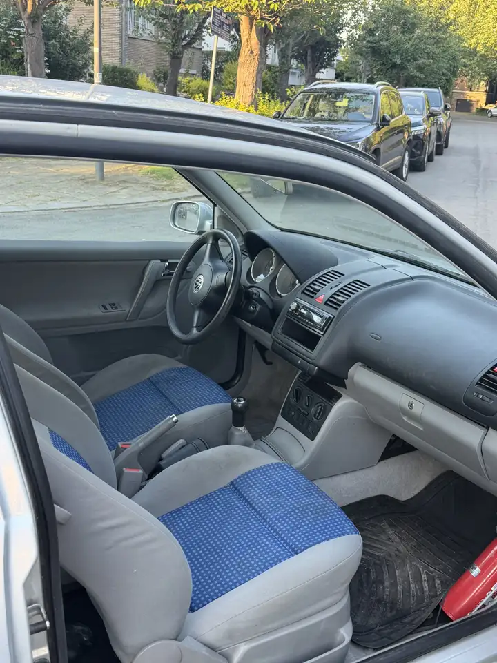 Volkswagen Polo 1.4i Trendline, foto 9
