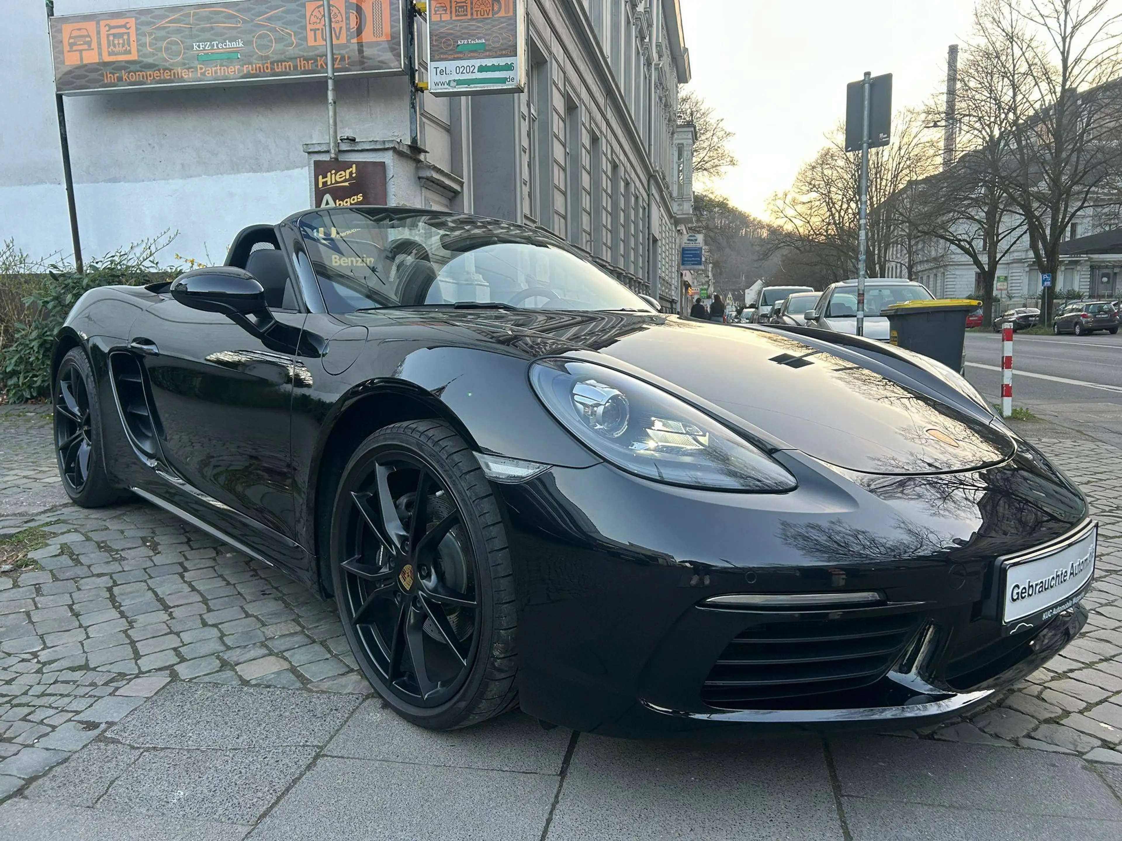 Porsche 718 Boxster PDK/Klappe/Navi/Kamera/20Zoll — photo 5