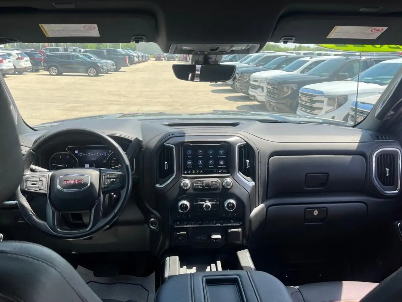 GMC Sierra 2500HD снимка GMC Sierra 2500HD